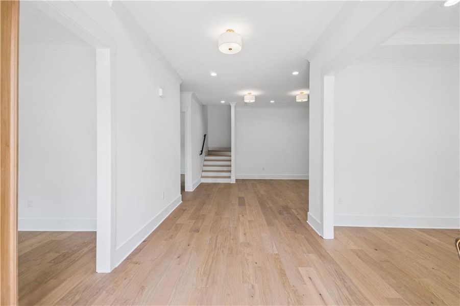 Spacious, unfurnished interior of a new home in , Alpharetta (Image 19).