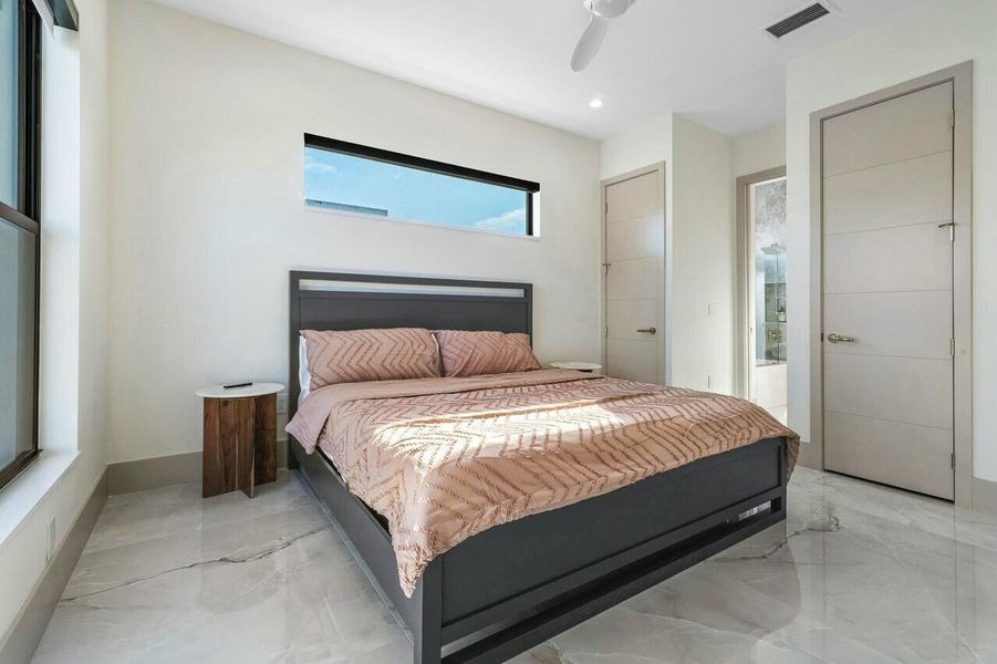 MODEL HOME FURNISHED KING MODEL HOME FURNISHED KING