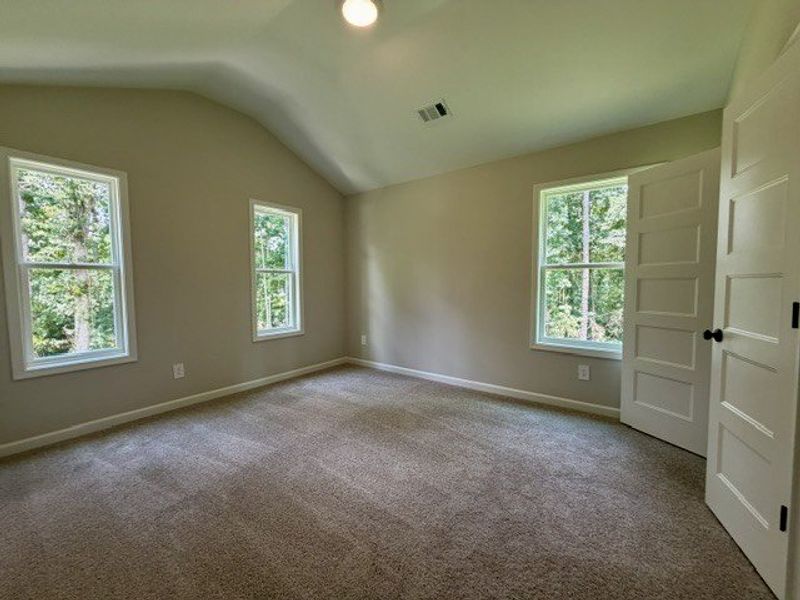 Spacious, unfurnished interior of a new home in Rocky Mount, Greenville (Image 16). Spacious, unfurnished interior of a new home in Rocky Mount, Greenville (Image 16).