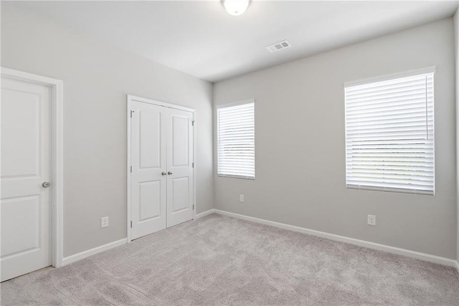 Spacious, unfurnished interior of a new home in , Auburn (Image 21).
