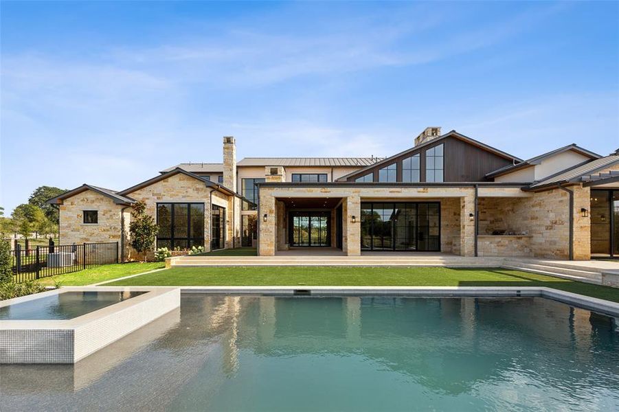 Community amenities in , Westlake (Image 35).