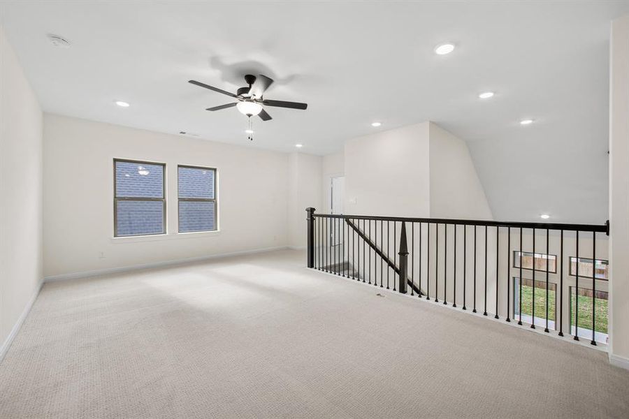 Spacious, unfurnished interior of a new home in Tavolo Park Cottages, Fort Worth (Image 16). Spacious, unfurnished interior of a new home in Tavolo Park Cottages, Fort Worth (Image 16).