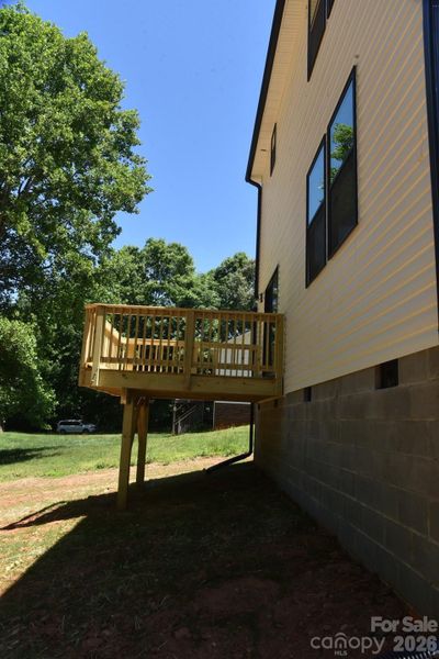 Exterior details and patio area of a home in , Lincolnton (Image 21).