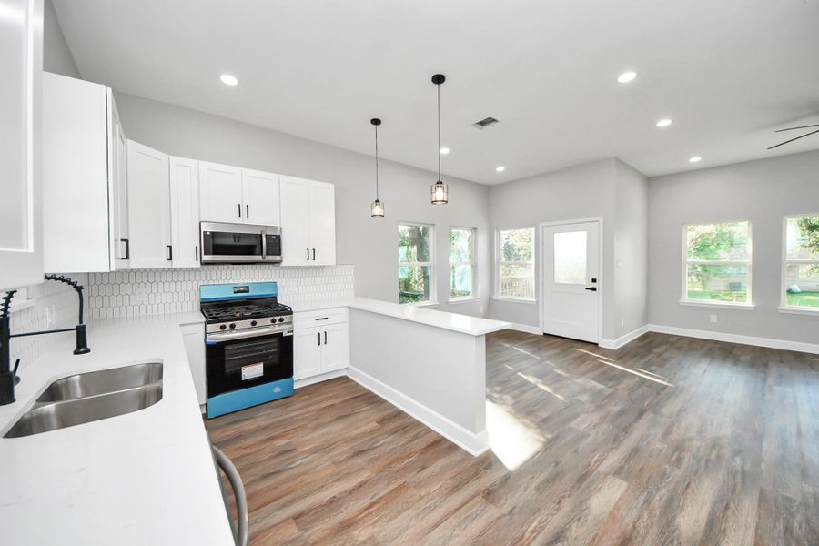 Furnished interior view inside a new home in , Houston (Image 13).