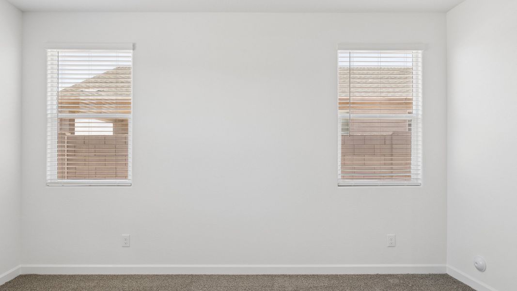 Spacious, unfurnished interior of a new home in Quail Ranch, San Tan Valley (Image 17). Spacious, unfurnished interior of a new home in Quail Ranch, San Tan Valley (Image 17).