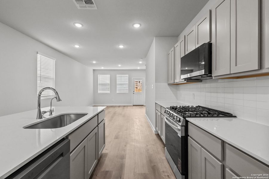 Furnished interior view inside a new home in Summerlin, San Antonio (Image 11).