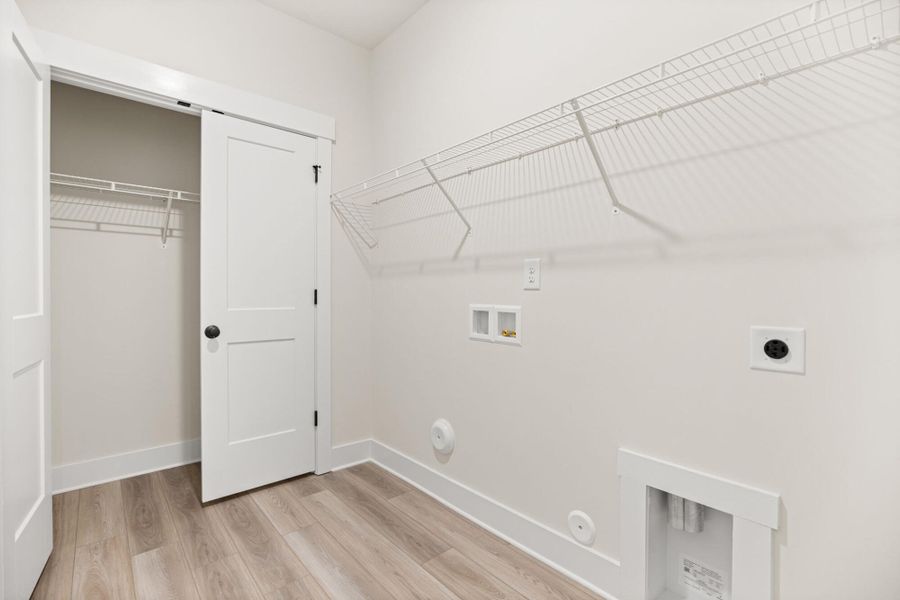 Spacious, unfurnished interior of a new home in Harbor Crossing, Greensboro (Image 19).