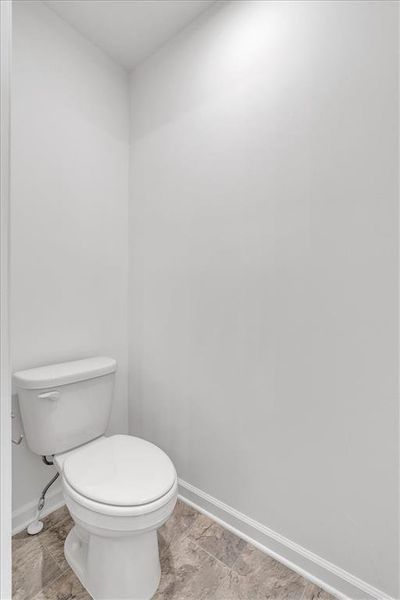 Spacious, unfurnished interior of a new home in The View at Groover's Lake, Lithia Springs (Image 35).