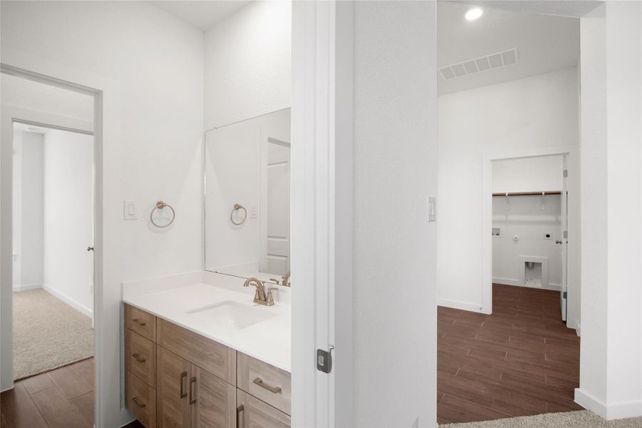 *PHOTO REPRESENTATIVE OF FLOORPLAN ONLY*