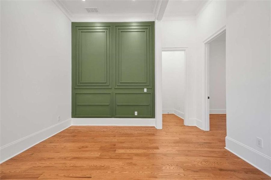 Spacious, unfurnished interior of a new home in , Lawrenceville (Image 50).