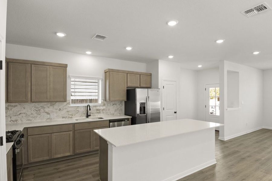 Representative furnished interior of a home built from the Oak by Pacesetter Homes in Blanco Vista, San Marcos (Image 16).