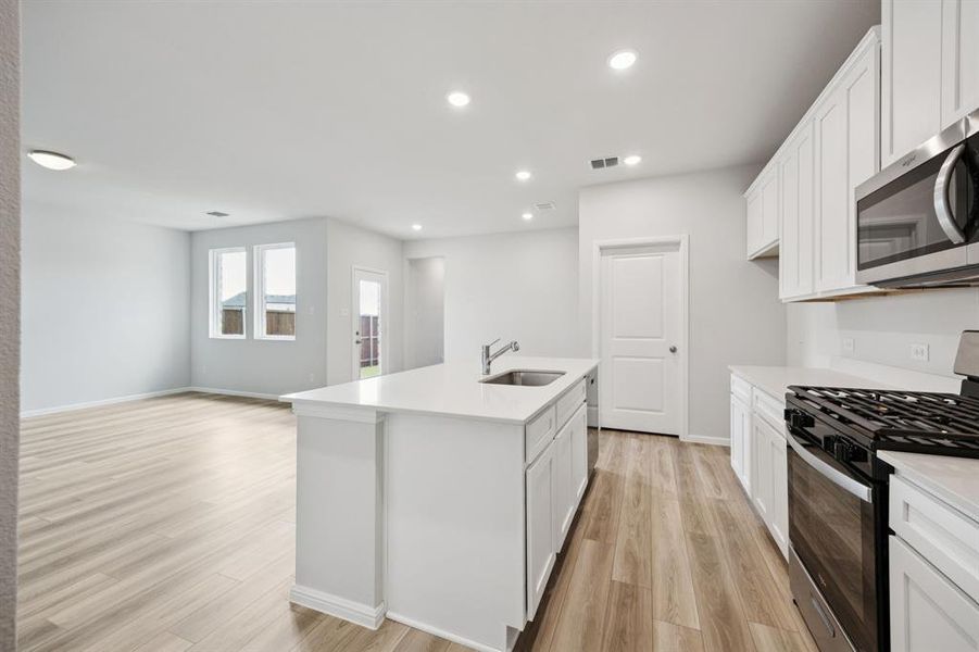 Furnished interior view inside a new home in Bellagio, Forney (Image 6).