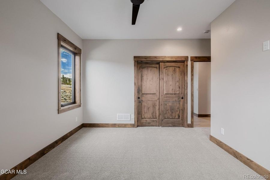 Spacious, unfurnished interior of a new home in , Granby (Image 22).