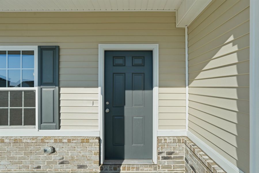 Representative exterior details of a home built from the The Catherine by RTS Homes in The Village at Sassafras, Allenhurst (Image 3).