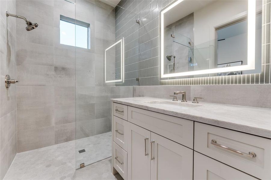 Furnished interior view inside a new home in , Dallas (Image 31). Furnished interior view inside a new home in , Dallas (Image 31).