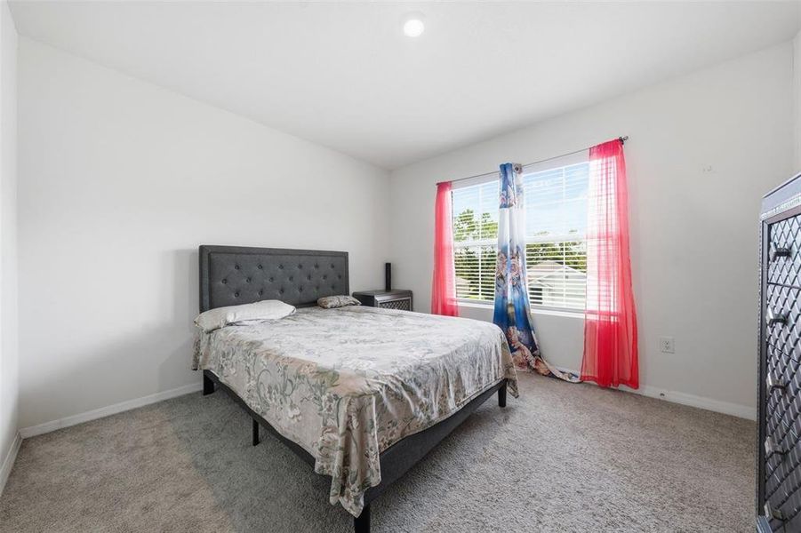 Furnished interior view inside a new home in Lake Diamond, Ocala (Image 39).