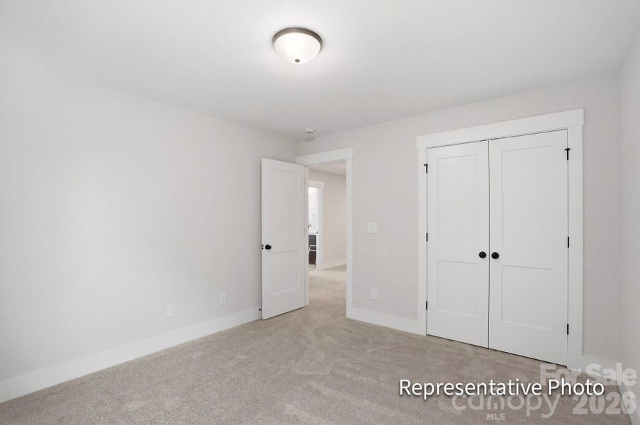 Spacious, unfurnished interior of a new home in Harrisburg Village, Harrisburg (Image 16).