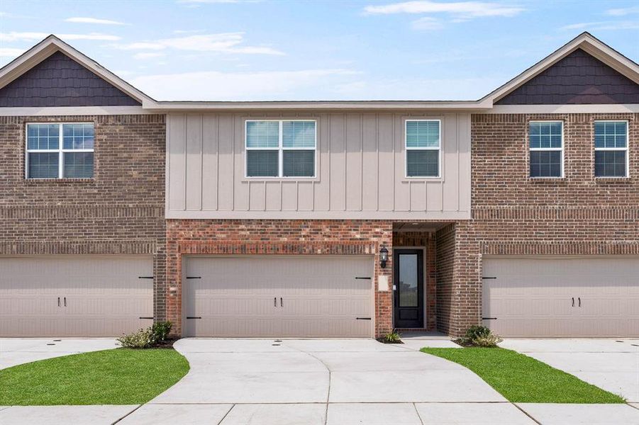 This is an example of the Appaloosa floor plan. The construction is COMPLETE on the Appaloosa built at 748 Carson Lane.