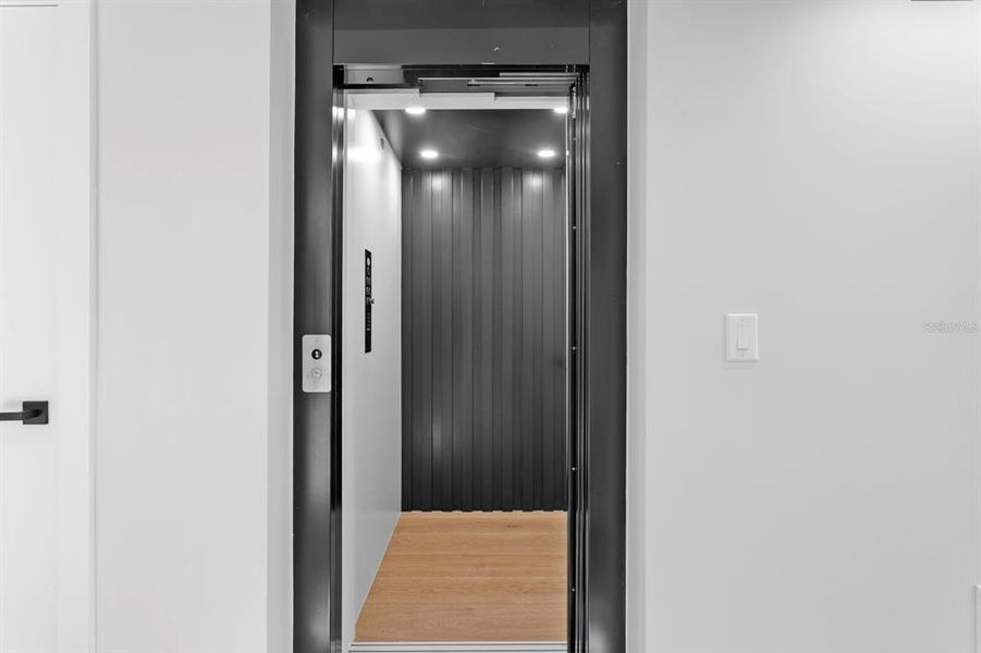 Close-up of interior finishes inside a home in , Indian Rocks Beach (Image 20). Close-up of interior finishes inside a home in , Indian Rocks Beach (Image 20).