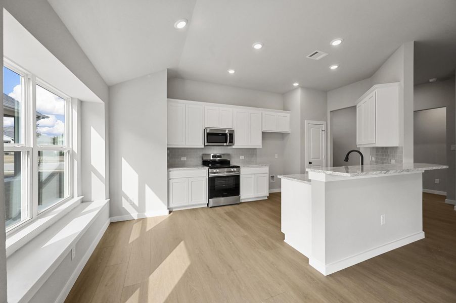 Representative furnished interior of a home built from the Hanover by Cheldan Homes in Pitcock Addition, Graham (Image 50). Representative furnished interior of a home built from the Hanover by Cheldan Homes in Pitcock Addition, Graham (Image 50).