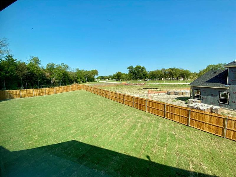 .40 acre, pie-shaped, private back yard with a mature tree line! .40 acre, pie-shaped, private back yard with a mature tree line!