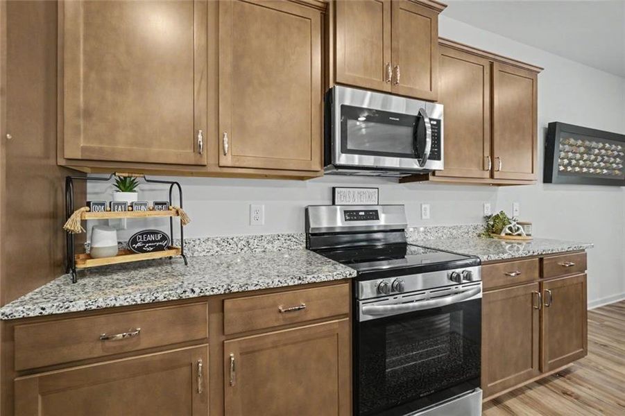 Furnished interior view inside a new home in Arrington, Adairsville (Image 10).