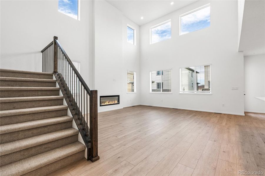 Spacious, unfurnished interior of a new home in Harvest Crossing, Aurora (Image 19).