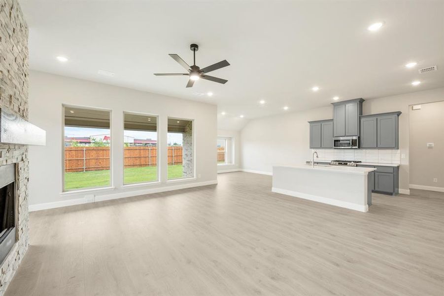 Image 34 of a home in Sunset Ridge.