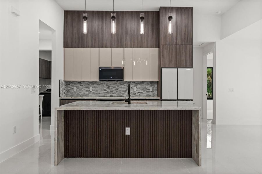 Furnished interior view inside a new home in , Lehigh Acres (Image 8).