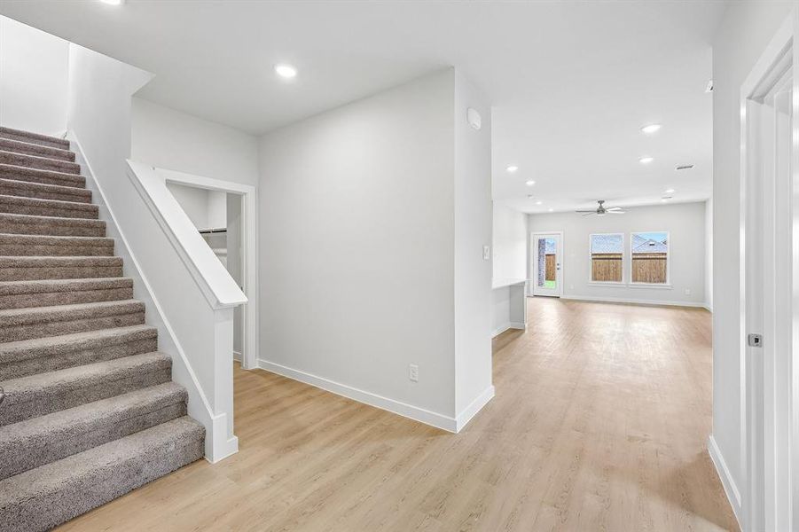 Spacious, unfurnished interior of a new home in Overland Grove, Forney (Image 18).