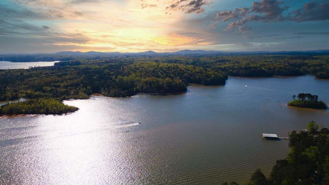 Natural landscape and outdoor views near Langston Reserve in Cartersville (Image 19). Natural landscape and outdoor views near Langston Reserve in Cartersville (Image 19).