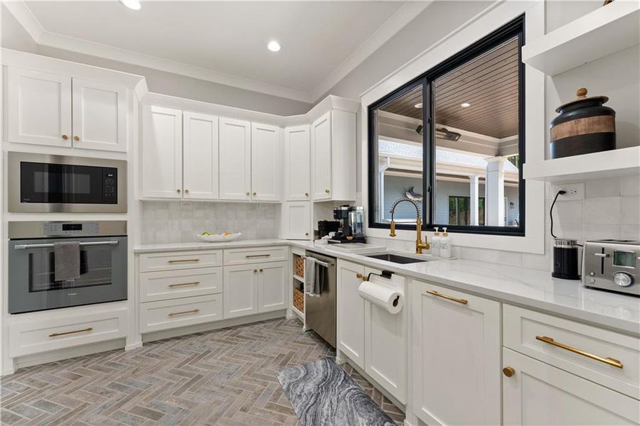 Furnished interior view inside a new home in , Jefferson (Image 56).