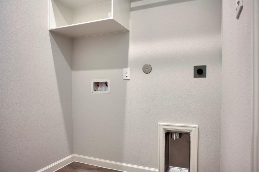 Image 21 of a home in Fulbrook on Fulshear Creek 50'. Image 21 of a home in Fulbrook on Fulshear Creek 50'.