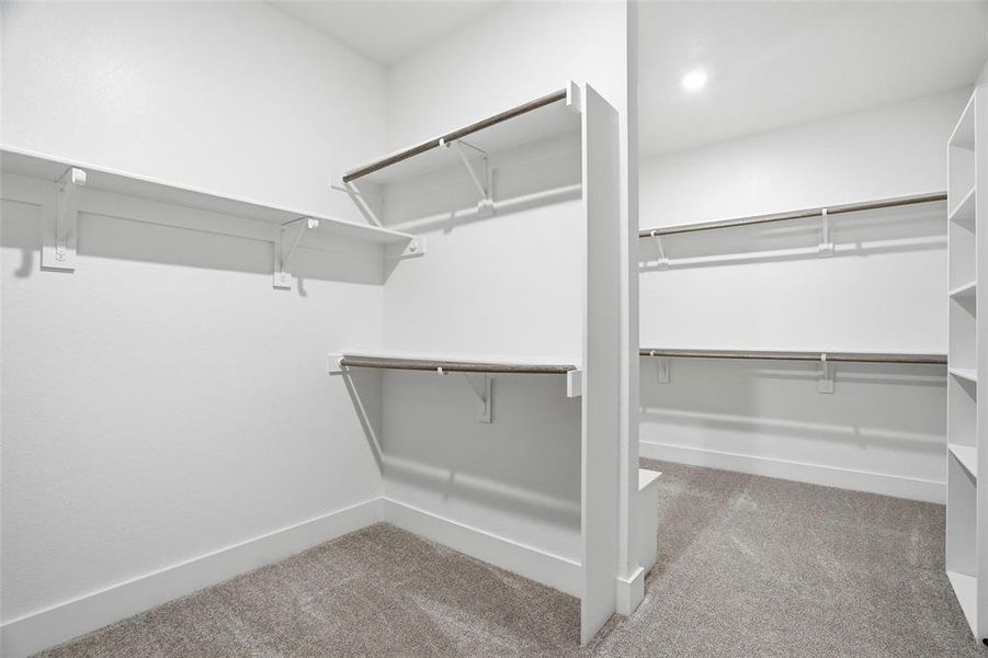 Spacious, unfurnished interior of a new home in Aledo Heights - Aledo ISD, Annetta South (Image 26).