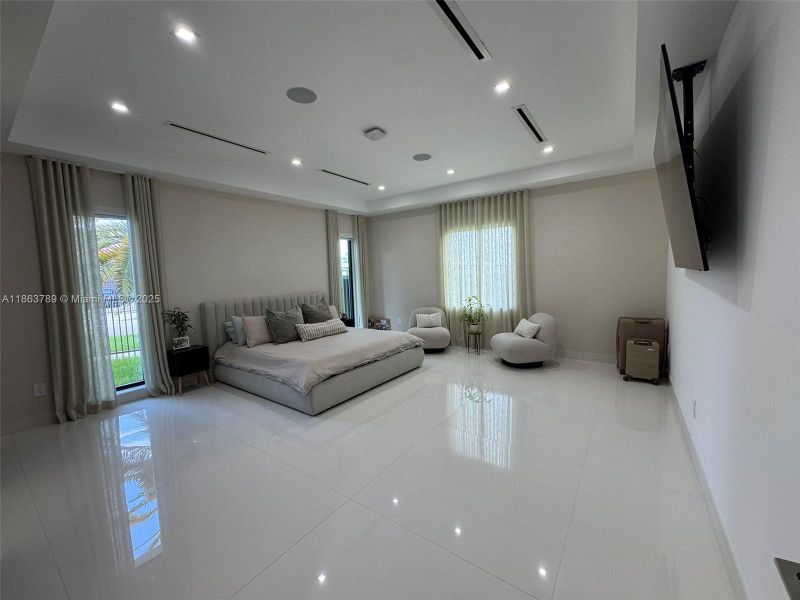 Furnished interior view inside a new home in , Miami (Image 8).