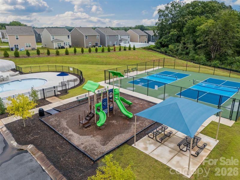Community amenities in Fergus Crossing, York (Image 28). Community amenities in Fergus Crossing, York (Image 28).