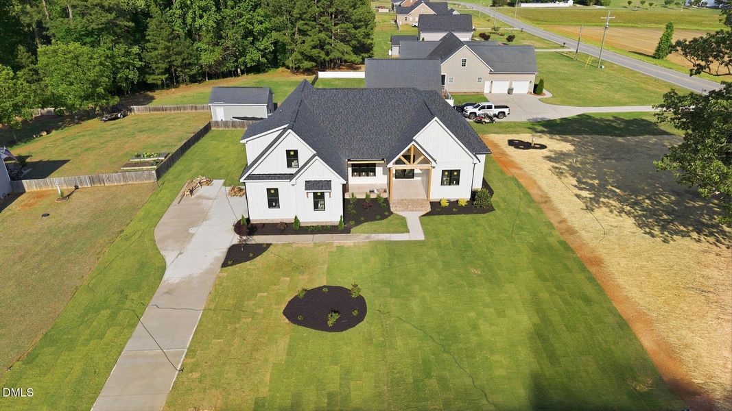7-web-or-mls-dji_20260430171949_0740_d