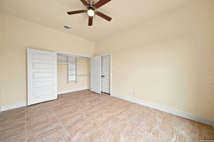 Spacious, unfurnished interior of a new home in , Pleasanton (Image 30).