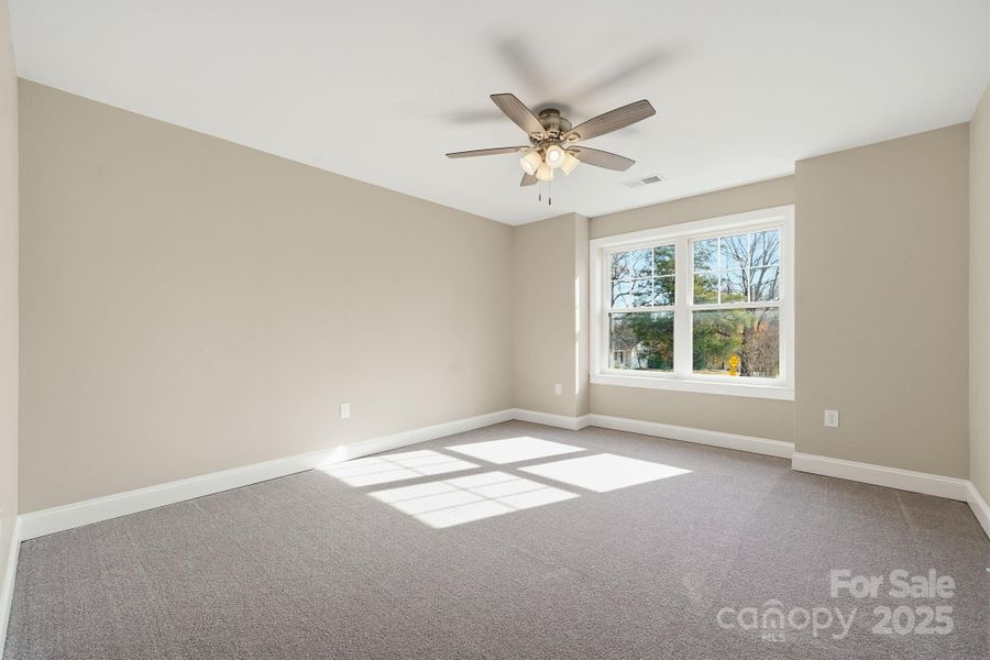Another spacious secondary bedroom with great natural light. Another spacious secondary bedroom with great natural light.