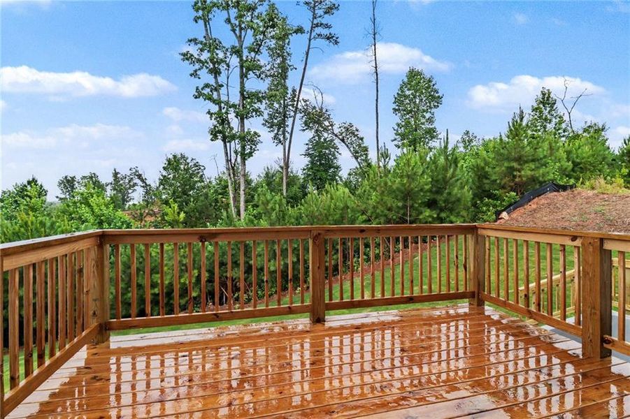 Exterior details and patio area of a home in Thunder Ridge, Dawsonville (Image 4).