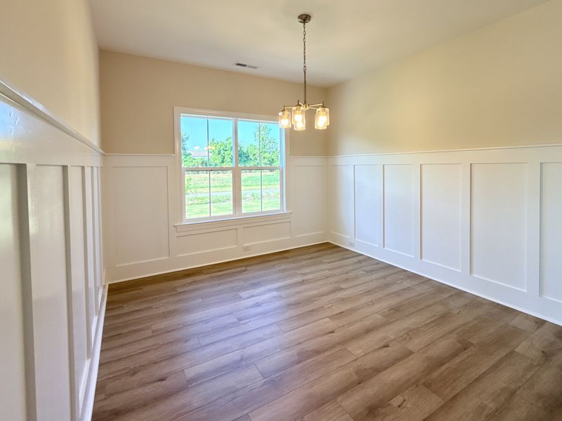 Spacious, unfurnished interior of a new home in Riverside Cove, Wilmington (Image 11).