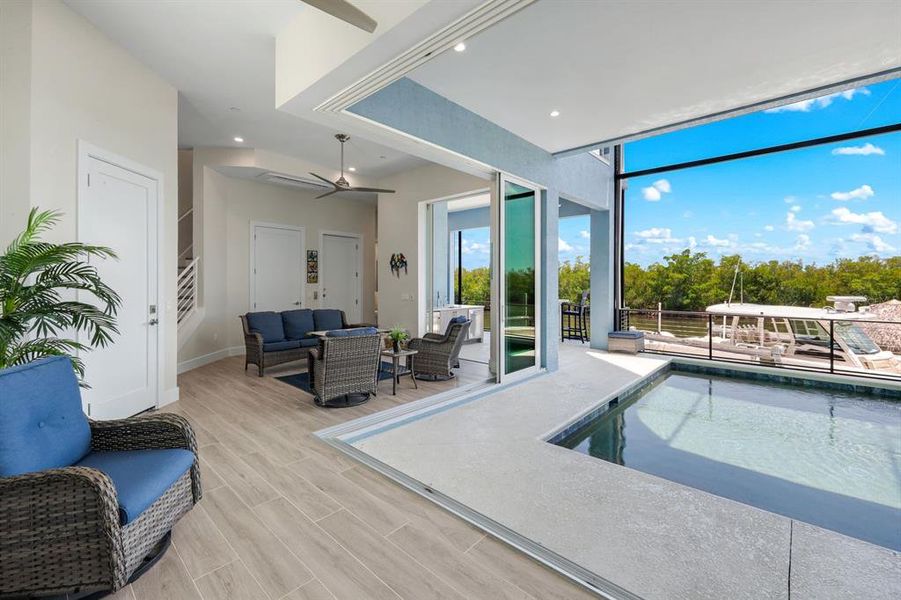 Exterior details and patio area of a home in , Cape Coral (Image 37).