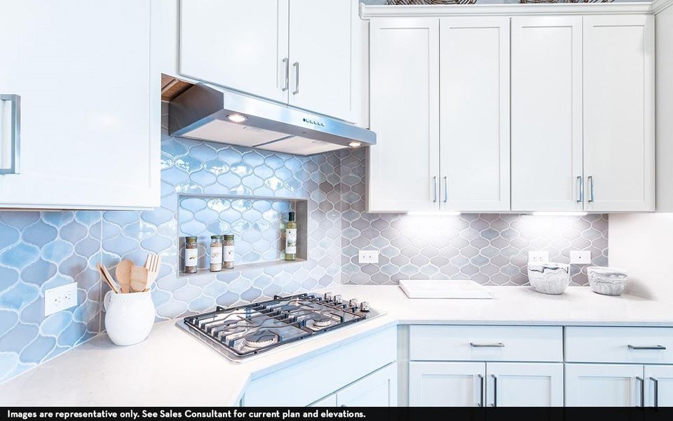 Furnished interior view inside a new home in Suncreek Estates, Rosharon (Image 15).