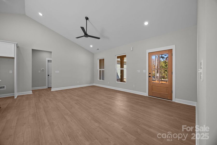 Spacious, unfurnished interior of a new home in , Lincolnton (Image 25).