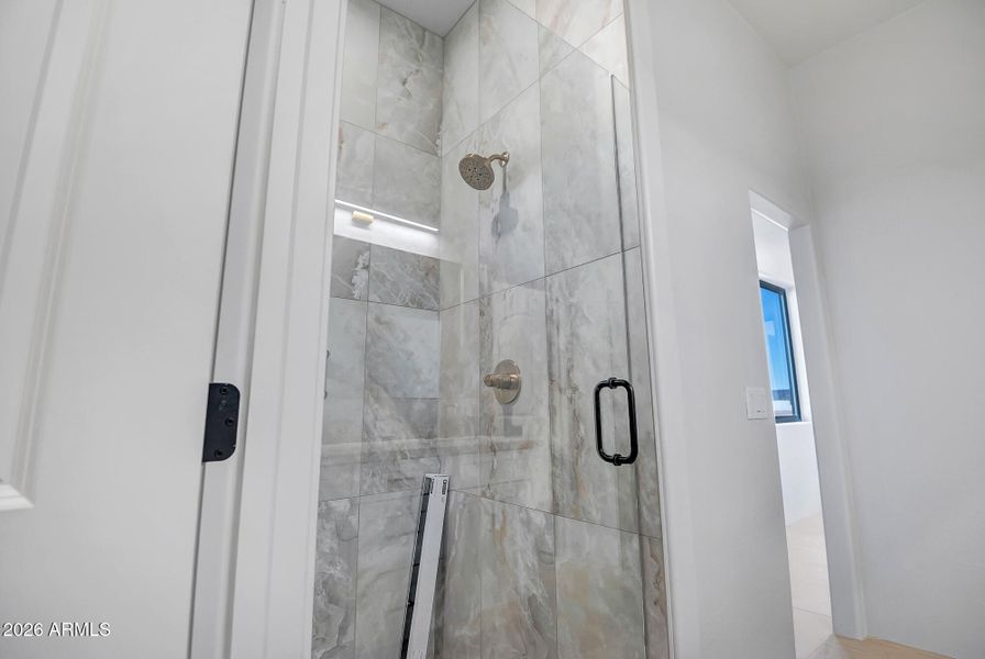 Master shower Master shower