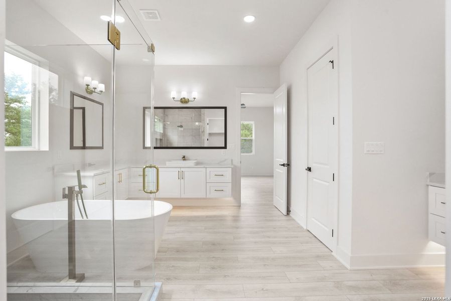 Furnished interior view inside a new home in , New Braunfels (Image 6).