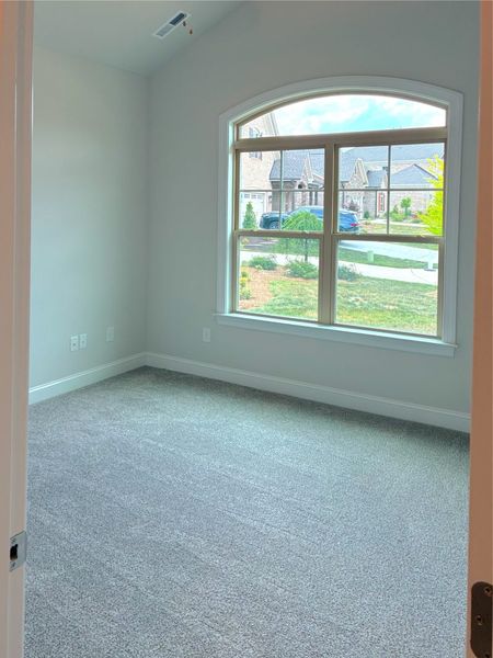Spacious, unfurnished interior of a new home in Weybridge, Burlington (Image 22). Spacious, unfurnished interior of a new home in Weybridge, Burlington (Image 22).