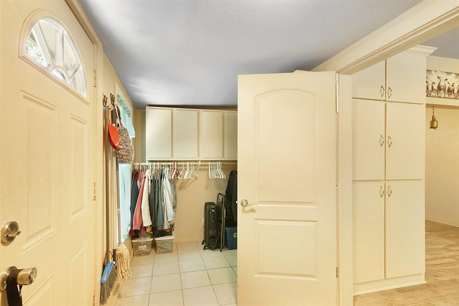 Image 34 of a home in .