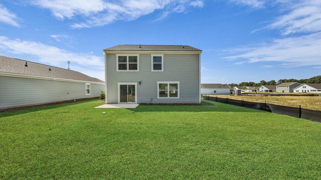Exterior details and patio area of a home in Center Pointe, Santee (Image 20).