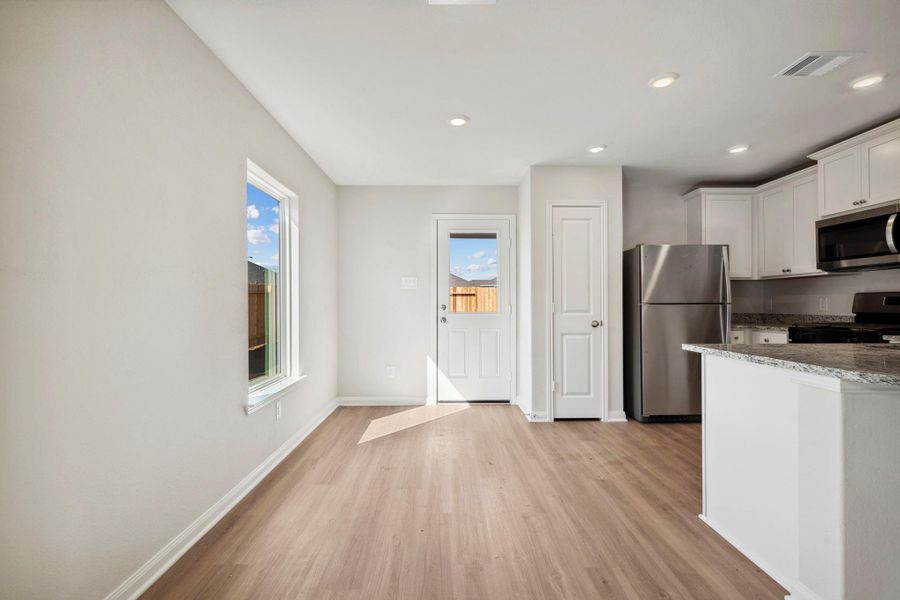 Image 23 of a home in Trails at Cochran Ranch. Image 23 of a home in Trails at Cochran Ranch.